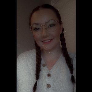 Meet your Posher, Baylee